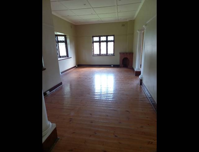 3 BEDROOM FREESTANDING FOR SALE IN SCOTTSVILLE